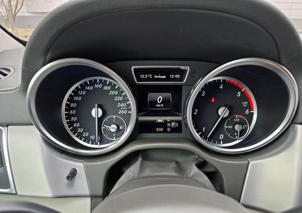 Mercedes-Benz GL cena 99999 przebieg: 198000, rok produkcji 2012 z Warszawa małe 254